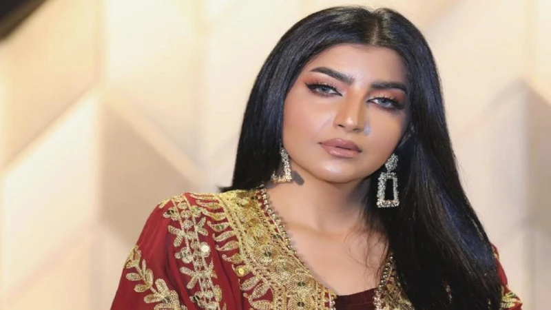 بثينة الرئيسي تتجول في أحد إيفنتات عمان برفقة حارستين من الشرطة .. فيديو اخر خبر شاهد المقال التالي من صحافة السعودية عن بثينة الرئيسي تتجول في أحد