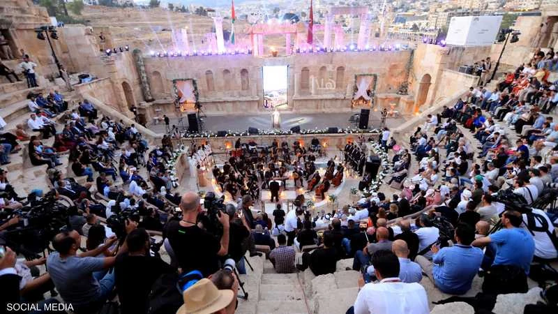 الأردن.. انطلاق النسخة 38 لمهرجان جرش أخبار منوعة وطرائف شاهد المقال التالي من صحافة الأفاق عربيةية عن الأردن انطلاق النسخة 38 لمهرجان جرش، أطلقت