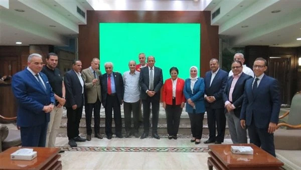 نادي قضاة مصر يكرم الدكتورة عبلة الألفي نائب وزير الصحة كرم نادي قضاة مصر ،الدكتورة عبلة الألفي نائب وزير الصحة والسكان لشئون السكان وتنمية الأسرة ،