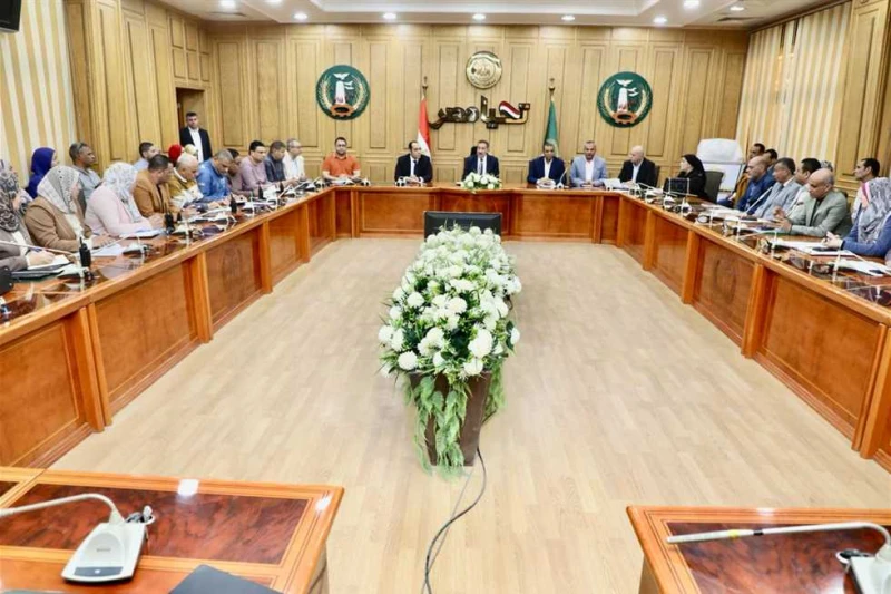 محافظ المنوفية يوجه بالاستغلال الأمثل للموارد المتاحة والتفكير خارج الصندوق لتنمية موارد المحافظة عقد اليوم اللواء إبراهيم أبو ليمون محافظ المنوفية
