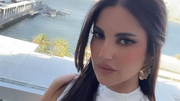 نشرة المرأة والمنوعات.. تناول العنب قبل النوم لهذا السبب.. درة تخطف الأنظار بجلسة تصوير عبر إنستجرامنشر موقع افاق عربية، عددا من الأخبار المهمة في