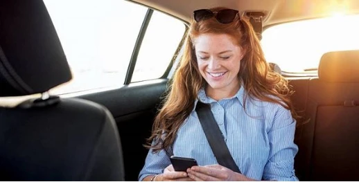 تفسير ركوب السيارة في المقعد الخلفي مع شخص أعرفه لابن سيرين و مع شخص تحبه تفسير ركوب السيارة في المقعد الخلفي مع شخص أعرفه، تتنوع علامات ركوب السيارة