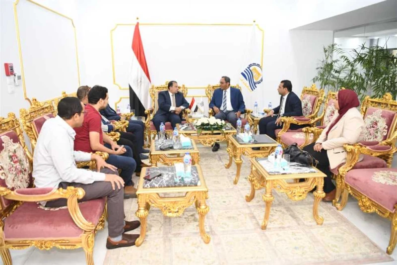 انطلاق المرحلة الثانية من مبادرة 100 يوم صحة بقنا غدا أعلن الدكتور محمد يحيي بدران وكيل وزارة الصحة بقنا عن انطلاق المبادرة الرئاسية 100 يوم صحة داخل