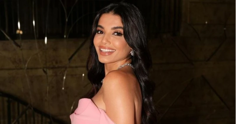 الفن و المشاهير: زملاء ليال الإختيار يحتفلون بها بمناسبة عيد ميلادها - بالصور شاهد المقال التالي من صحافة لبنان عن زملاء ليال الإختيار يحتفلون بها بمناسبة عيد ميلادها بالصور، وثقت 