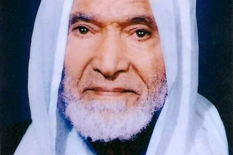 شيخ القراءات .. الشيخ محمد إبراهيم عويضة أول مؤسس معهد للقراءات بالصعيد ولد الشيخ محمد إبراهيم عويضة، أول من أسس معهد للقراءات في الصعيد، في قرية الأشرف بمحافظة قنا عام 1920، وأتم