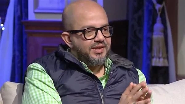 الليلة.. عرض أمسية ثقافية لعمر طاهر من العلمين الجديدةتعرض قناة سي بي سي أمسية ثقافية اليوم الجمعة في تمام الساعة التاسعة مساءا من مدينة العلمين