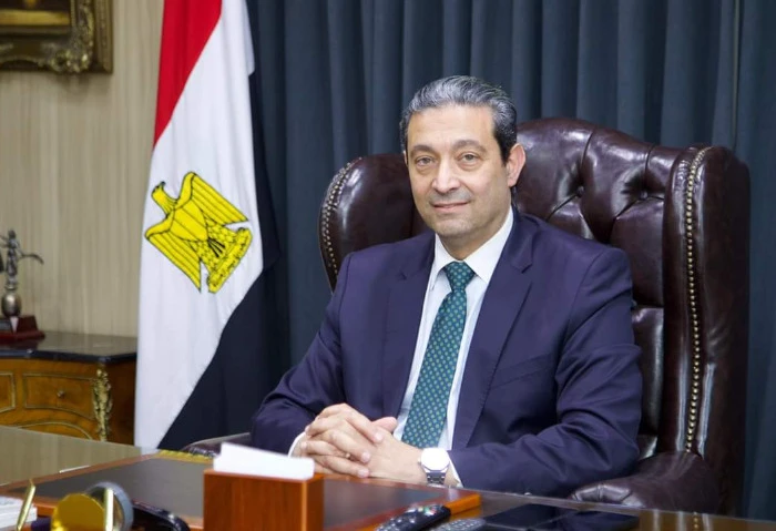 رسميا، خفض الحد الأدنى للقبول بمدارس الثانوية العامة والفنية في دمياط قرر الدكتور أيمن الشهابى محافظ دمياط، النزول بالحد الأدنى للقبول بمدارس المرحلة