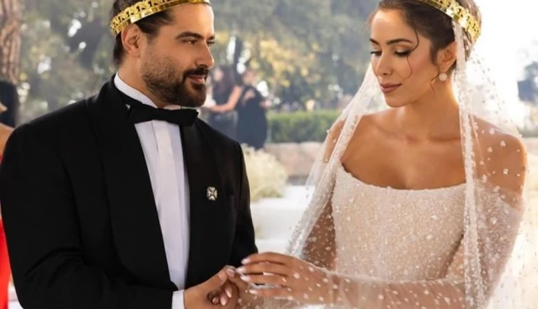 ناصيف زيتون يكشف أسرار علاقته مع دانييلا رحمةكشف الفنان السوري ناصيف زيتون أخيرا كواليس علاقة العاطفية مع الفنانة اللبنانية دانييلا رحمة، والتي تكللت