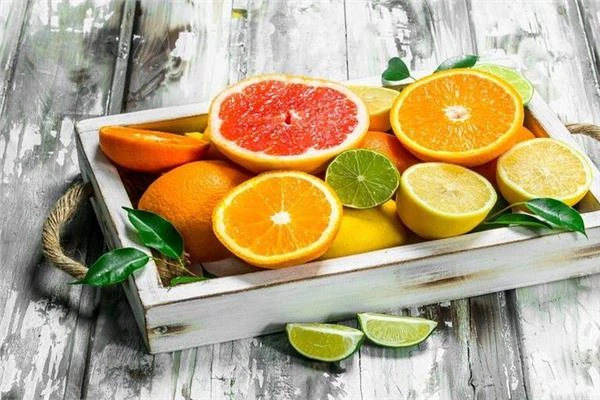 فوائد وأضرار تناول الليمون.. ما تحتاج لمعرفته متفرقات شاهد المقال التالي من صحافة مصر عن فوائد وأضرار تناول الليمون ما تحتاج لمعرفته، فوائد وأضرار