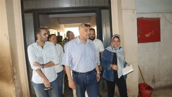 كشف التفاصيل الكاملة ل إحالة 90 طبيب وممرض للتحقيق بسبب جولة مفاجأة من محافظ القليوبيةإحالة 90 طبيب وممرض للتحقيق عقد المهندس أيمن عطية، محافظ