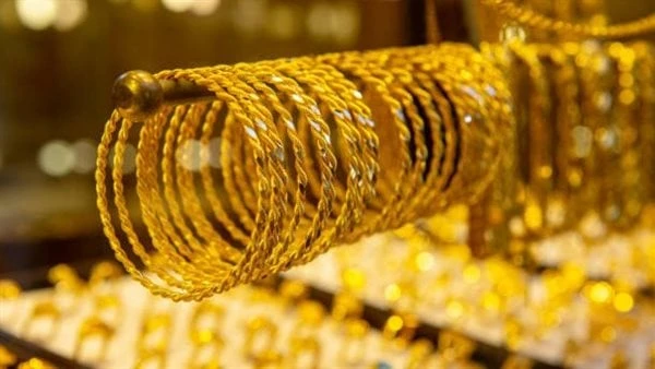 سعرأشهر أعيرة الذهب في الصاغة اليوم 14-7-2024..وصل كام؟استقر سعر أشهر أعيرة الذهب وهو عيار 21 الأكثر انتشارا عند نحو 3235 جنيه للبيع و 3255 جنيه