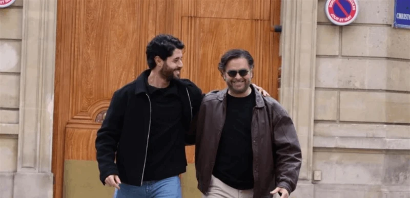 قريب من برج ايفل.. شاهدوا فخامة منزل الفنان راغب علامة في باريس (فيديو) تعرف على التالي قريب من برج ايفل.. شاهدوا فخامة منزل الفنان راغب علامة في