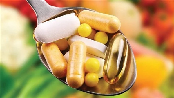 لو هتاخد فيتامينات.. نصائح لتحسين امتصاصها بجسمك اتبعها يتناول الكثير من الأشخاص تناول الفيتامينات، ولكن البعض يجهل بعض النصائح المهمة لتحسين امتصاص