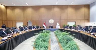 كتب - محمود الهندي ترأس د.أيمن عاشور وزير التعليم العالي والبحث العلمي الاجتماع الأول للمجلس التنفيذي للإستراتيجية الوطنية للتعليم العالي والبحث