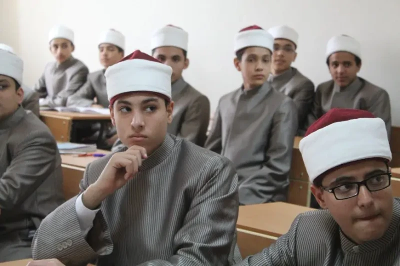 الأولى حصلت على 99.69.. ننشر أسماء أوائل الشهادة الثانوية الأزهرية 2024سلام! يبدو أنك نسيت تضيف أي مضمون إلى علامة الفقرة في العرض. هل لديك أي تعليقات أو محتوى ترغب في مشاركته؟ أخب