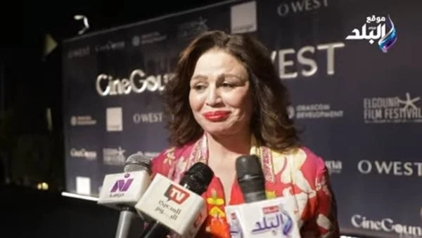 إلهام شاهين عن تكريمها بمهرجان جمعية السينما المصرية: أشعر بالفخر أقامت جمعية السينما المصرية، حفل المهرجان السنوي في دورته الخمسون، تحت شعار تحيا