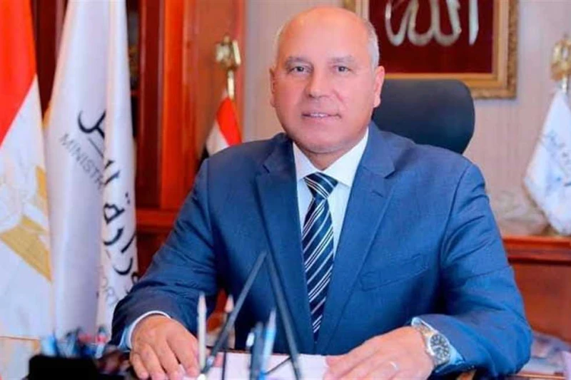 وزارة النقل تؤكد اتخاذ الإجراءات القانونية ضد هذه الحسابات على فيسبوك أصدرت وزارة النقل والصناعة، بيانا اعلاميا تنفي فيه وجود أي حساب على موقع