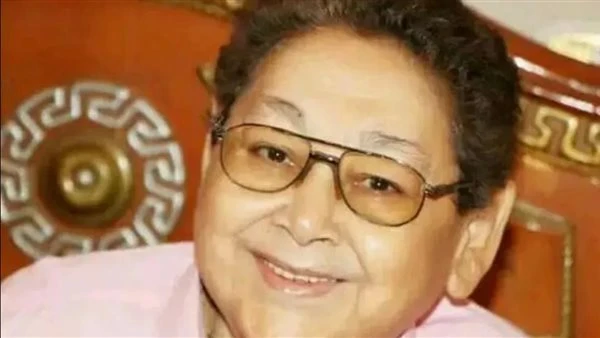 البوابة ستار: أحمد فرحات في آخر حوار له: ساعدني المرض على تقديم دور الطفل لمدة 10 سنوات اقرأ في أفاق عربية أحمد فرحات في آخر حوار له ساعدني المرض على