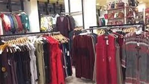 غرفة الملابس: 1000 مصنع متعثر بالقطاع بسبب التمويل.. والصناعة تعمل على إنقاذهاأكد الدكتور محمد عبد السلام رئيس غرفة صناعة الملابس الجاهزة باتحاد الصناعات، أن هناك العديد من المصانع