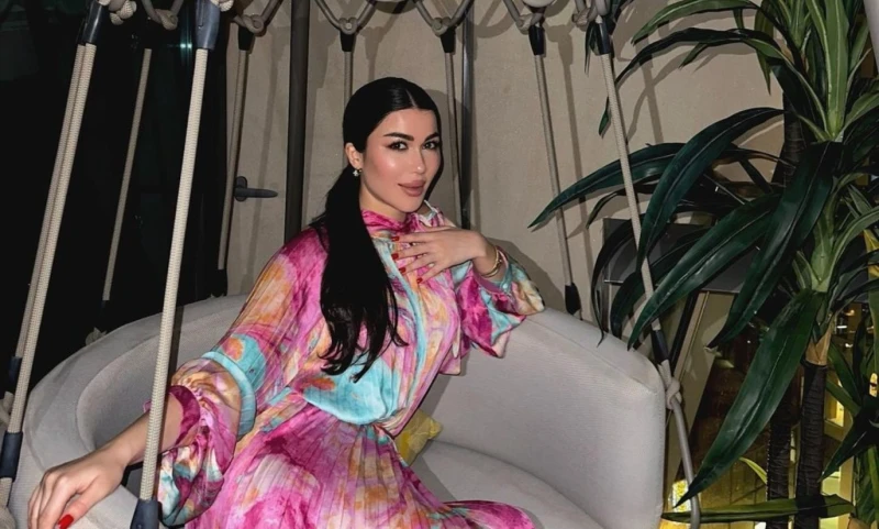 زي الجن.. أغنية جديدة من فيلم جوازة توكسيك شاهد المقال التالي من صحافة السعودية عن زي الجن أغنية جديدة من فيلم جوازة توكسيك، زي الجن أغنية جديدة من