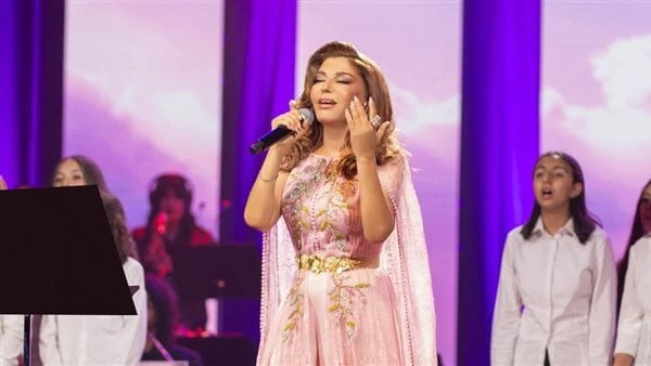 سميرة سعيد: جمهور مهرجان موازين ذواق وحفلى أعاد لى ذكريات الطفولة قالت الديفا سميرة سعيد إن حفلها بمهرجان موازين بالمملكة المغربية من أجمل الحفلات