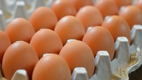 بعد فترة طويلة من الاستقرار.. تحرك مفاجئ في أسعار البيض اليوم بالأسواق ارتفعت أسعار البيض في الأسواق بعد فترة طويلة من الاستقرار، حيث صعد سعر طبق