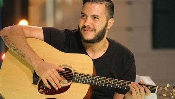 أمير عيد يحذف جميع منشوراته على إنستجرام.. ما السبب؟ فاجأ أمير عيد عضو فريق كايروكيجمهوره عبر حسابه الشخصي بموقع التواصل الاجتماعي إنستجرام بحذف جميع