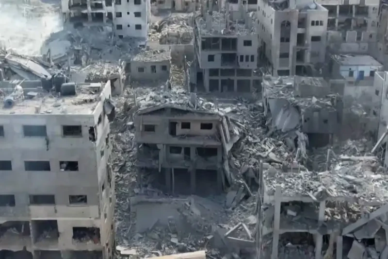 الأونروا: مقتل 199 موظفا في الأمم المتحدة منذ بدء العدوان على غزةأعلنت وكالة غوث وتشغيل اللاجئين الفلسطينيين الأونروا اليوم أن 199 موظفا تابعا للأمم المتحدة لقوا حتفهم ومئات آخرون 