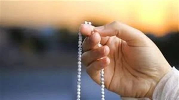 ذكر بعد الفجر من 4 كلمات ثوابه يعادل الجلوس في عبادة إلى الضحىلاشك أن أفضل ذكر بعد الفجر يعد من أهم الأذكار والسنن الواردة عن رسول الله -صلى الله عيه