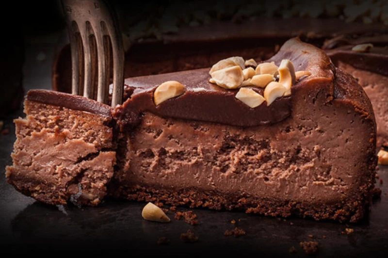 تشيز كيك النوتيلا بطريقة سهلةحضري تشيز كيك النوتيلا السهل بالكاسات لضيافة مميزةالمقادير بسكويت الشاي السادة : 250 غراما (مطحون) الزبدة : 100 غراما