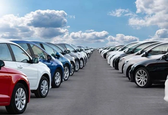 ب37 ألف جنيه، اشتري أرخص سيارة إيطالي هاتشباك في مصر 2024 أرخص سيارة مستعملة، تراجع أسعار السيارات الجديدة واستقرار سعر الدولار أدى إلى انخفاض أسعار