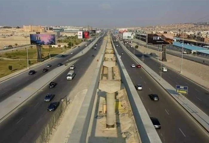 غلق كلي لطريق 26 يوليو الرئيسي بالاتجاهين، اعرف التحويلات أعلنت محافظة الجيزة، أنه في إطار تنفيذ الاعمال الإنشائية لمشروع مونوريل خط وادى النيل بالمهندسين - 6 أكتوبر)، وتسليم المرح