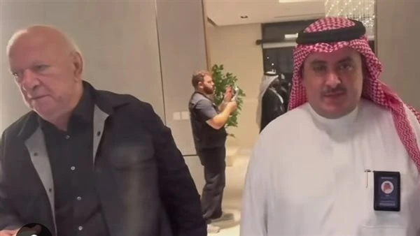 عمر خيرت يصل مسرح عبادي الجوهر أرينا استعدادا لحفل ليلة الأحلاموصل الموسيقار عمر خيرت، إلى مسرح عبادي الجوهر أرينا بمدينة جدة السعودية؛ استعدادا