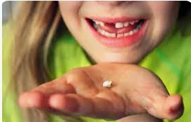 ما هو تفسير تساقط الأسنان لابن سيرين؟ ما هو تفسير تساقط الأسنان لابن سيرين؟، من الأحلام التي تشير إلى حدوث بعض المواقف والأحداث الغير جيدة خاصة إذا