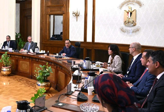 رئيس الوزراء يتابع منظومة الأمن السيبرانى وإجراءات تأمين البنية المعلوماتية عقد الدكتور مصطفى مدبولي، رئيس مجلس الوزراء، اجتماعا، اليوم؛ لمتابعة