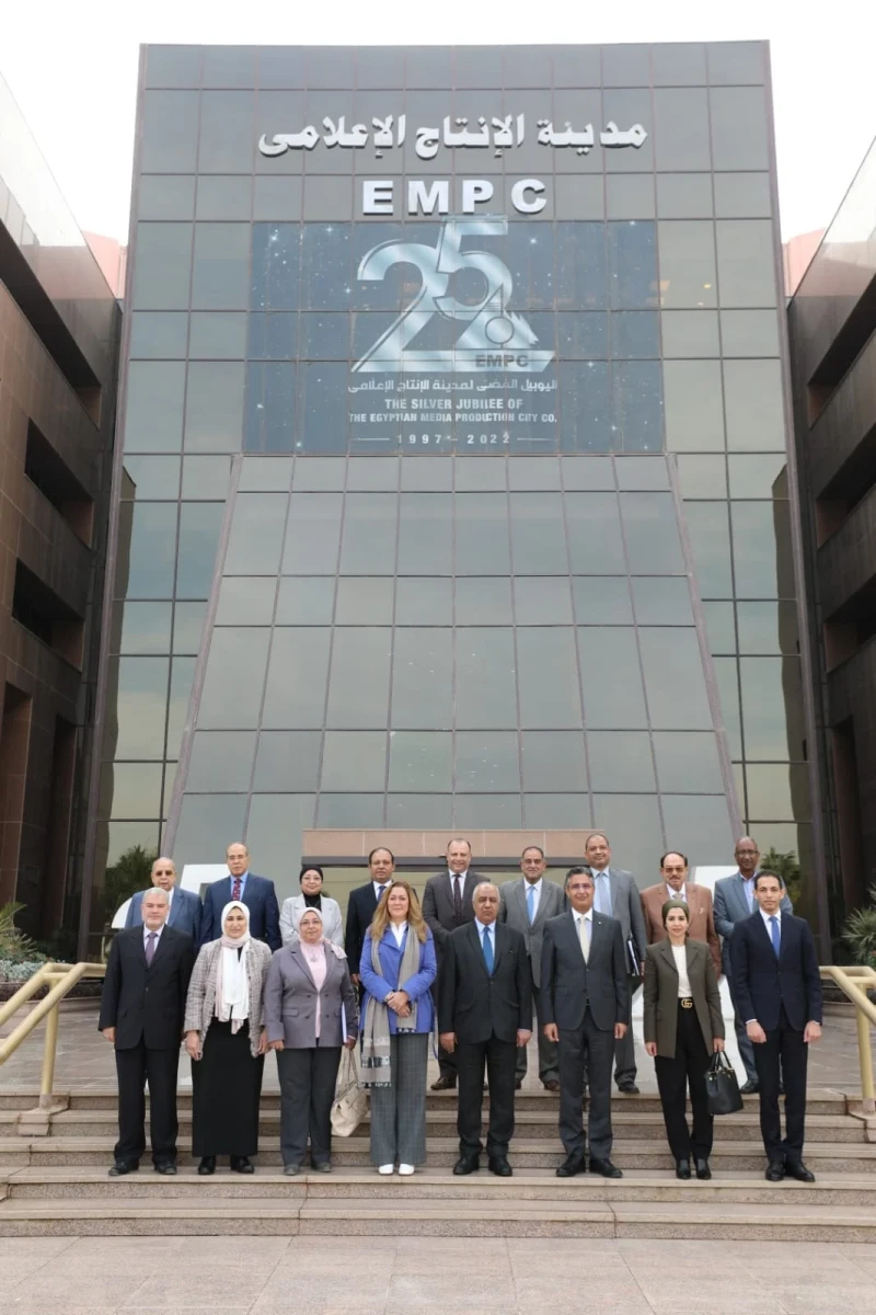 وهل يستوي الذين يعلمون والذين لا يعلمون : مبروك للجباليوهل يستوي الذين يعلمون والذين لا يعلمون : مبروك للجبالي-----