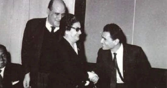 الفن - 5 مطربين تغزلوا فى ثورة 23 يوليو بأغنياتهم.. العندليب وكوكب الشرق أبرزهمأفاق عربية الفن نتحدث اليوم حول 5 مطربين تغزلوا فى ثورة 23 يوليو