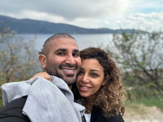 مجهولة تنتقد طليقة أحمد سعد بسبب ابنتها.. ما القصة؟ تعرف على التالي مجهولة تنتقد طليقة أحمد سعد بسبب ابنتها.. ما القصة؟، ردت مصممة الأزياء وطليقة