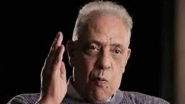 تعليق مثير للجدل من نبيل الحلفاوي على وفاة أحمد رفعت بسبب الضغوط رد الفنان نبيل الحلفاوي، بتعليق حاسم حول وفاة أحمد رفعت لاعب نادي مودرن سبورت، بسبب