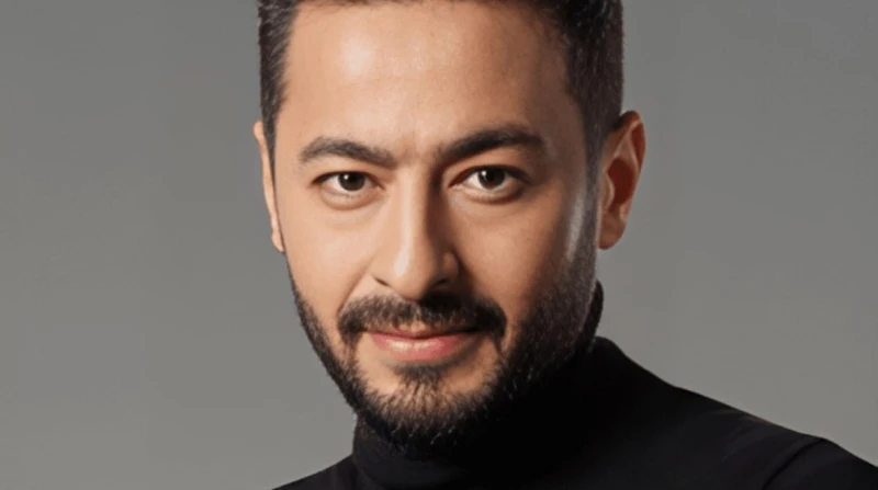 حمادة هلال يطلب الدعاء له لهذا السبب كشف الفنان حمادة هلال، عن تعرضه لوعكة صحية، على حسابه عبر موقع إنستجرام، وشارك جمهوره خبر مرضه للدعاء له.وعكة