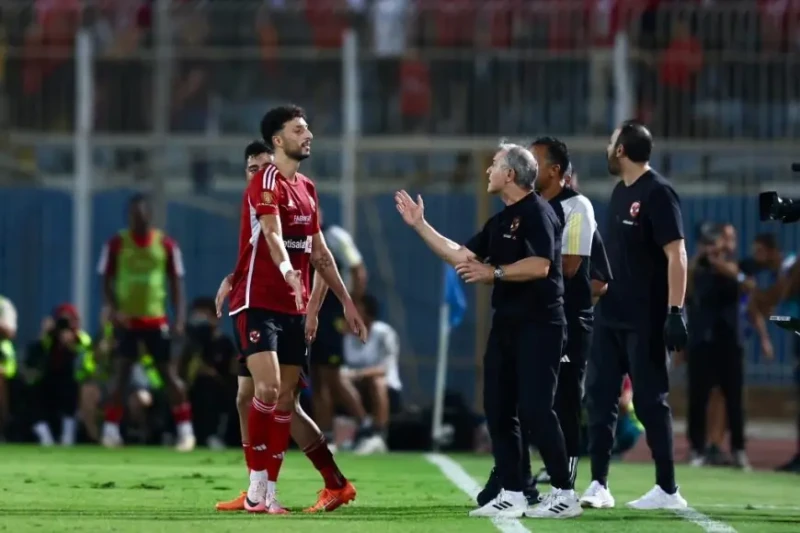 تشكيل الأهلي ضد المصري بالدوري.. وسام أبو على في الهجومأعلن مارسيل كولر، مدرب النادي الأهلي، تشكيلة الفريق لمباراة المصري مساء اليوم على استاد برج