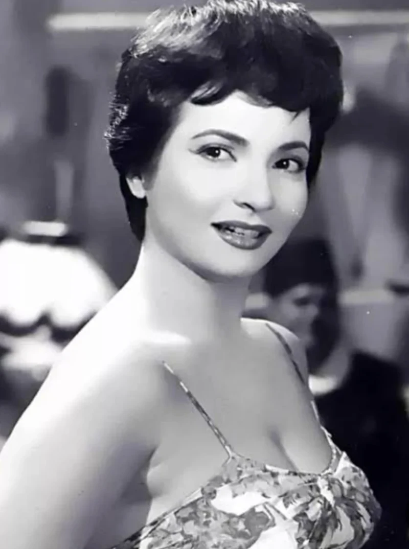 اغاني ممنوعة لشاديه : صحيح يااذاعةاغاني ممنوعة لشاديه : صحيح يااذاعة-----