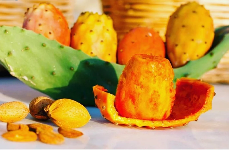 تأويلات ابن سيرين لرؤية التين الشوكي في المنام التين الشوكي في المنام، من الفواكه الصيفية التي يعشقها الجميع فهو له مذاق مميز، وتختلف التفسيرات نحو