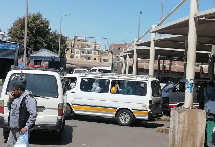 بعد رفع اسعار البنزين .. تعرف على أجرة المواصلات في القاهرة والمحافظات في ضوء صدور قرار لجنة تسعير المنتجات البترولية تعديل سعر البنزين والسولار