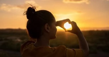 اليوم العالمى للعناية بالذات.. إزاى تهتم بنفسك فى 6 خطوات بسيطة المرأة والمنوعات شاهد المقال التالي من صحافة مصر عن اليوم العالمى للعناية بالذات إزاى