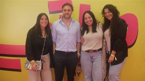 البوابة ستار: بالصور.. أبطال مراتي يلتقطون الصور التذكارية في العرض الخاص للفيلم اقرأ في أفاق عربية بالصور أبطال مراتي يلتقطون الصور التذكارية في