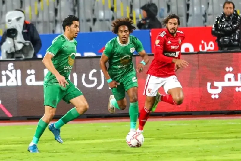 الأهلي ضد المصري.. التعادل السلبي يحسم الشوط الأولانتهى الشوط الأول من مباراة الأهلي والمصري بالتعادل السلبي بدون أهداف. المباراة تقام حاليا في استاد