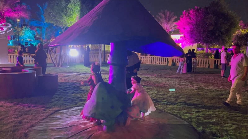 صور- جولة خاصة لاليوم داخل حديقة الأمير ماجد بموسم جدة 2024 الحياة شاهد المقال التالي من صحافة السعودية عن صور جولة خاصة ل اليوم داخل حديقة الأمير