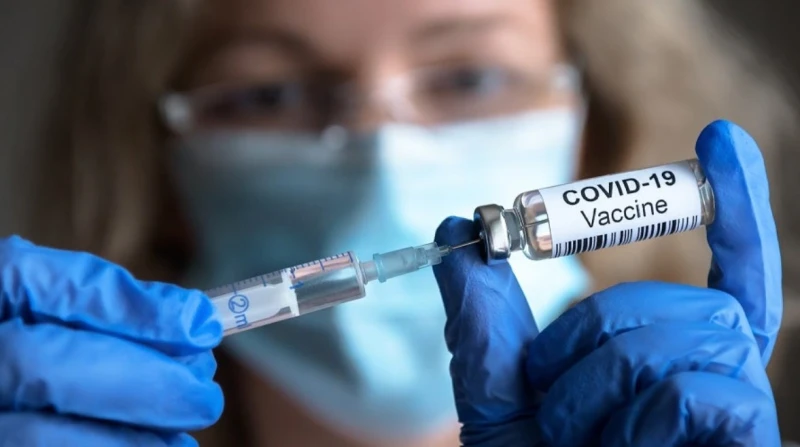 الصحة العالمية تحذر من مرتدة كورونا: يقتل 1700 شخص أسبوعيا أفادت منظمة الصحة العالمية بأن فيروس كورونا كوفيد-19 لا يزال يتسبب في وفاة نحو 1700 شخص