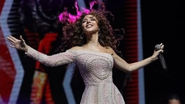 نشرة المرأة والصحة أمراض خطيرة تصيبك بسبب الحر الشديد.. ميريام فارس تثير الجدل بإطلالتها في المغربنشر موقع افاق عربية، عددا من الأخبار المهمة في